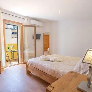 https://casa-lopez-alcudia-mallorca.allmallorcahotels.com